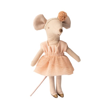 עכברה רקדנית - ג'יזל מיילג