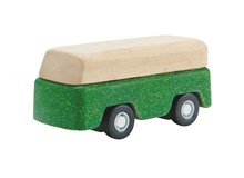 אוטובוס קטן ירוק מעץ